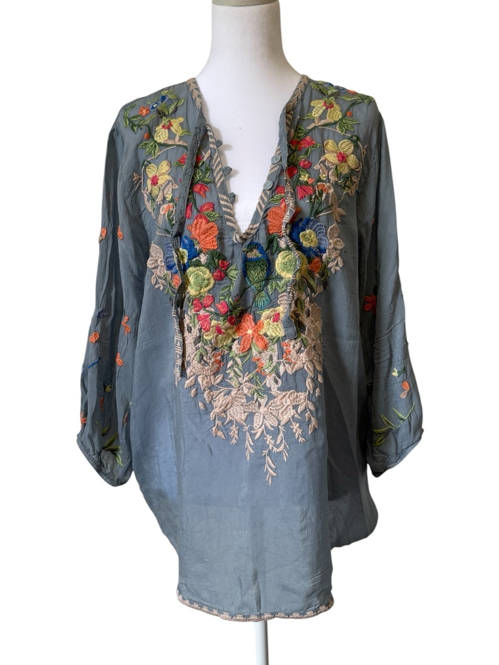 Johnny Was Taifa Blouse Blue Embroidered Bird Floral Peasant Boho Large Coastal - Picture 3 of 14